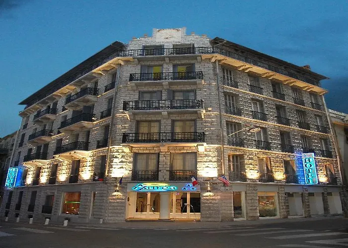 Khla Szálloda